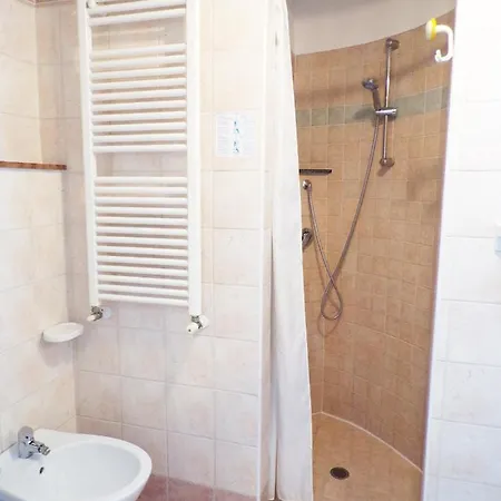 Crystal Con Piscina Estiva Privata 3* Rimini