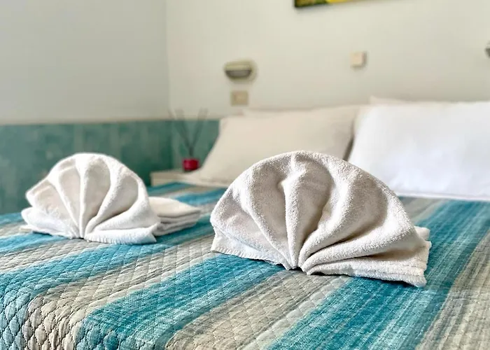 Hotell Crystal Con Piscina Estiva Privata Rimini