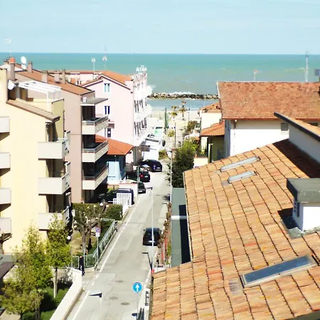 Hotel Crystal - Spiaggia Inclusa Con Pacchetti Personalizzati Hotel 3*