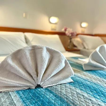 Crystal Con Piscina Estiva Privata - Inclusa Con Formula Rímini