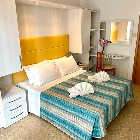 Hotel Crystal - Spiaggia Inclusa Con Pacchetti Personalizzati